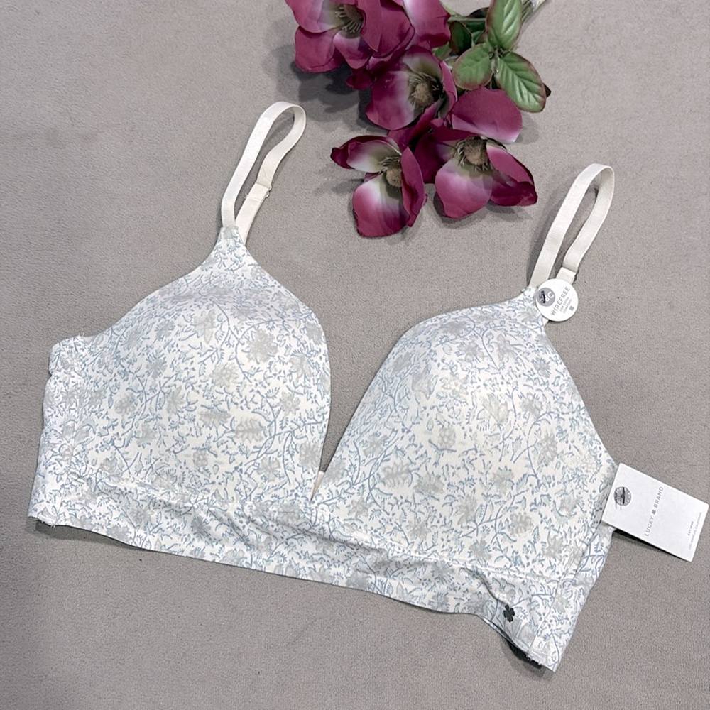 NWT Lucky Brand Floral Leave Print WireFree For Extra Comfort Cream Bra Size 38C